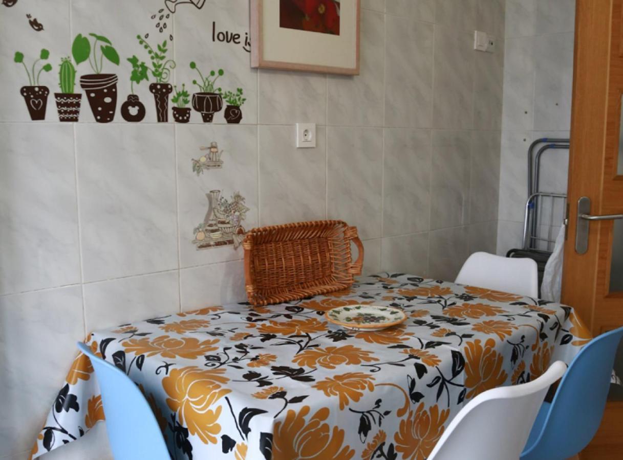 Calida Vivienda Turistica Centrica Junto Al Funicular Y Metro Apartman Bilbao Kültér fotó