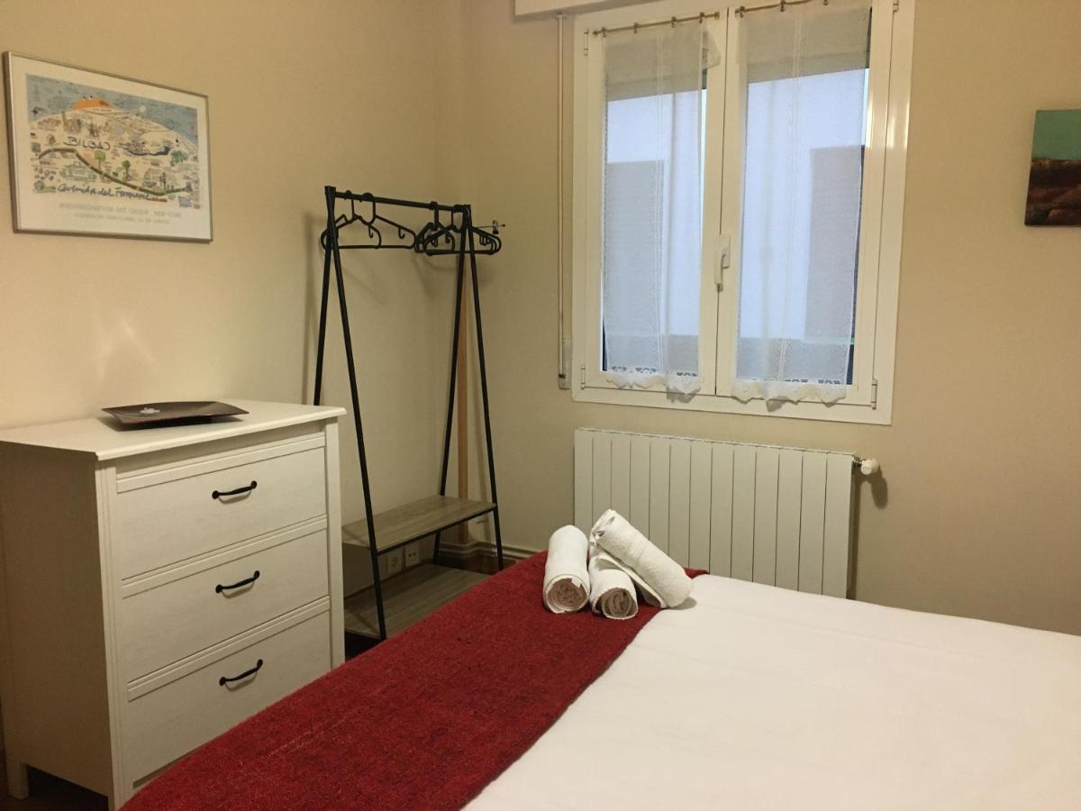 Calida Vivienda Turistica Centrica Junto Al Funicular Y Metro Apartman Bilbao Kültér fotó