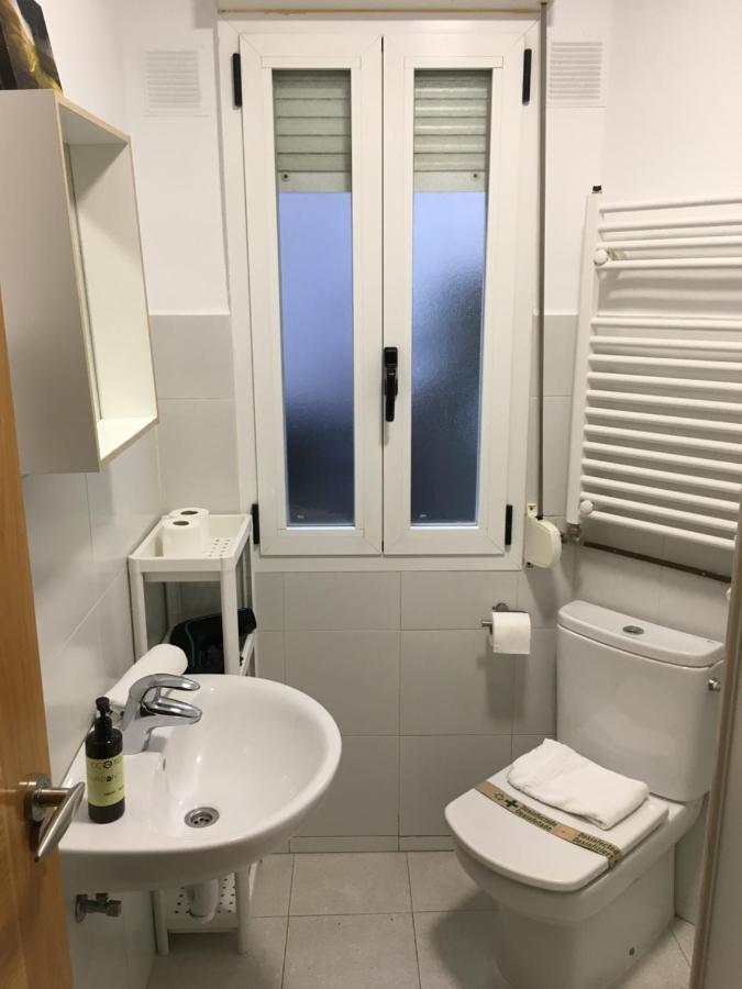 Calida Vivienda Turistica Centrica Junto Al Funicular Y Metro Apartman Bilbao Kültér fotó