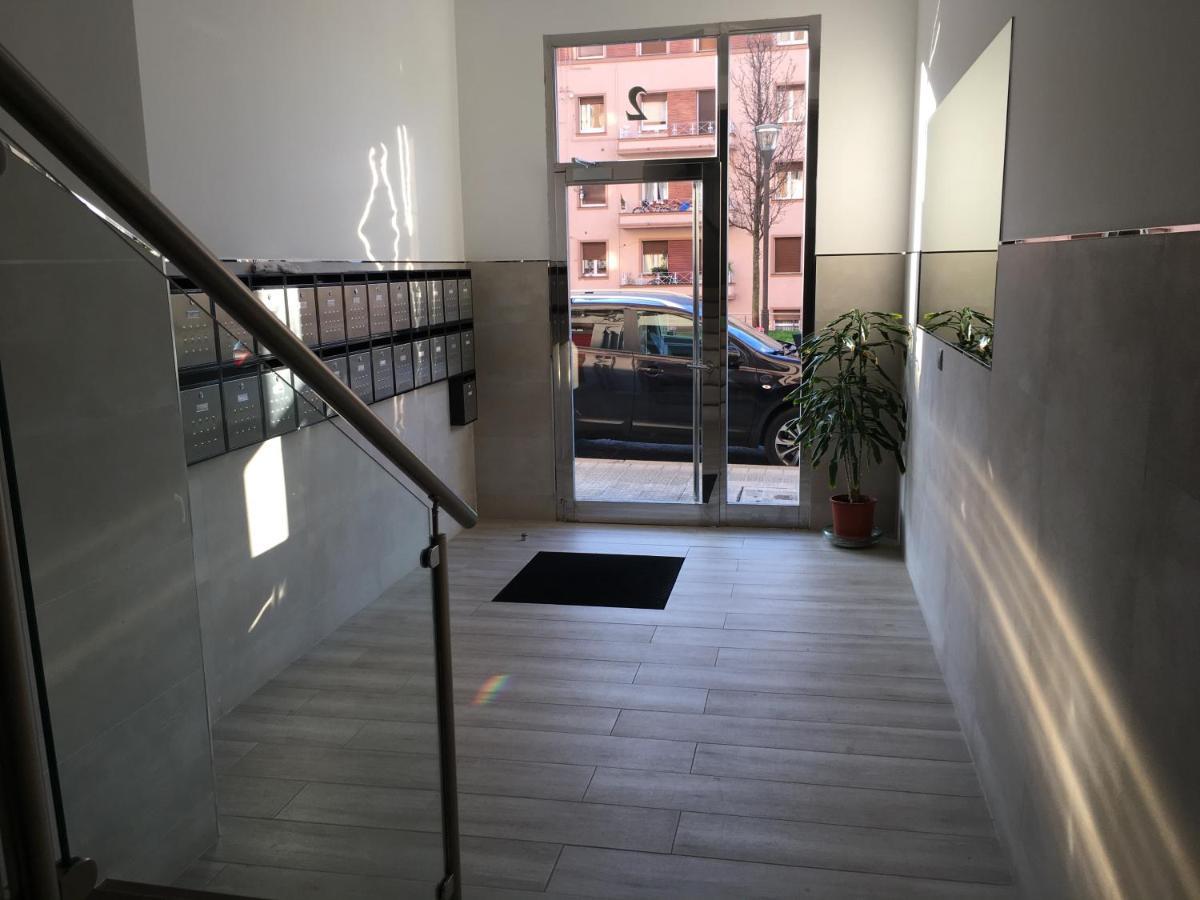 Calida Vivienda Turistica Centrica Junto Al Funicular Y Metro Apartman Bilbao Kültér fotó