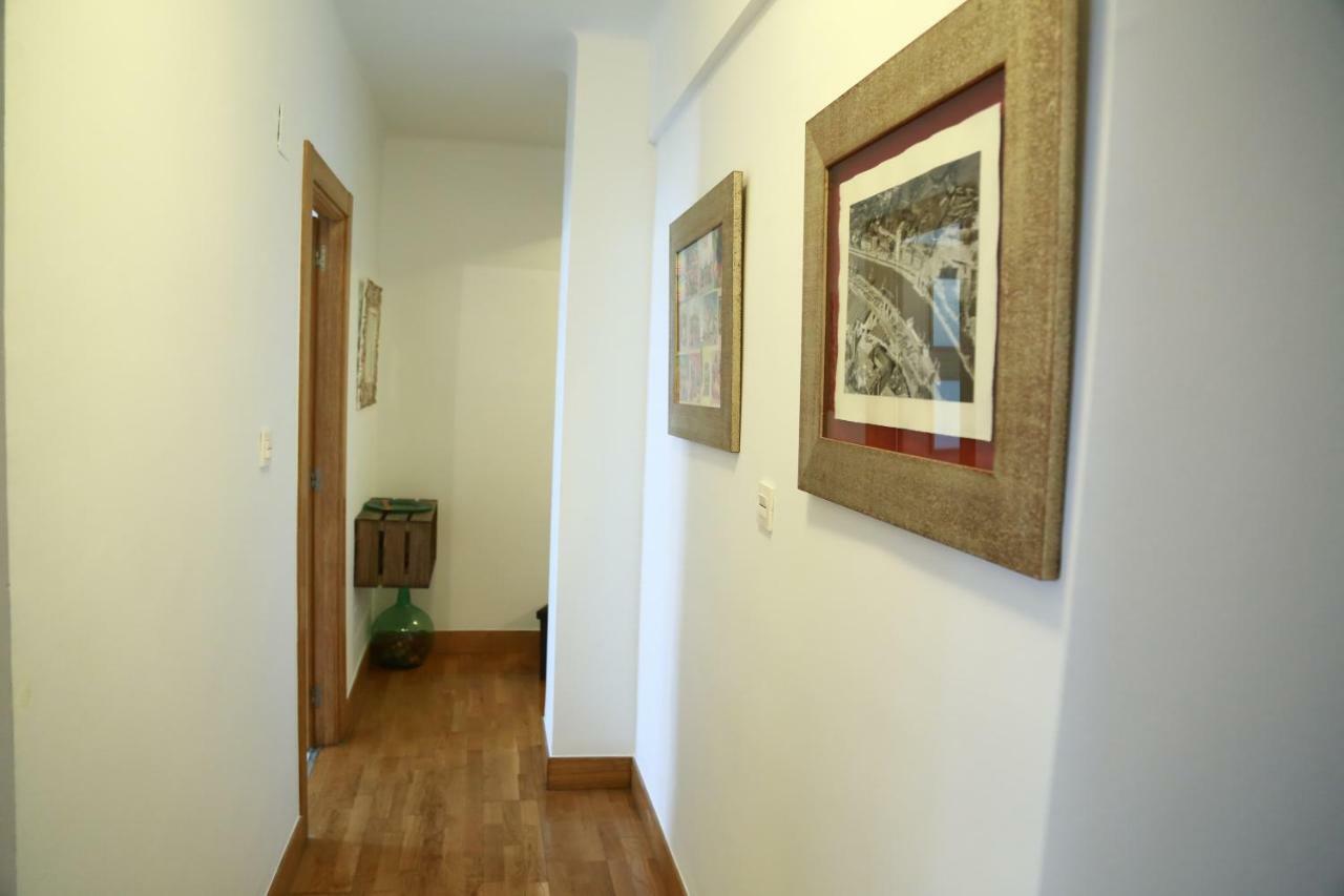 Calida Vivienda Turistica Centrica Junto Al Funicular Y Metro Apartman Bilbao Kültér fotó